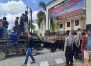 Personel Gabungan Brimob dan Polres Konsel Kawal Sidang Supriyani di PN Andoolo Berlangsung Kondusif